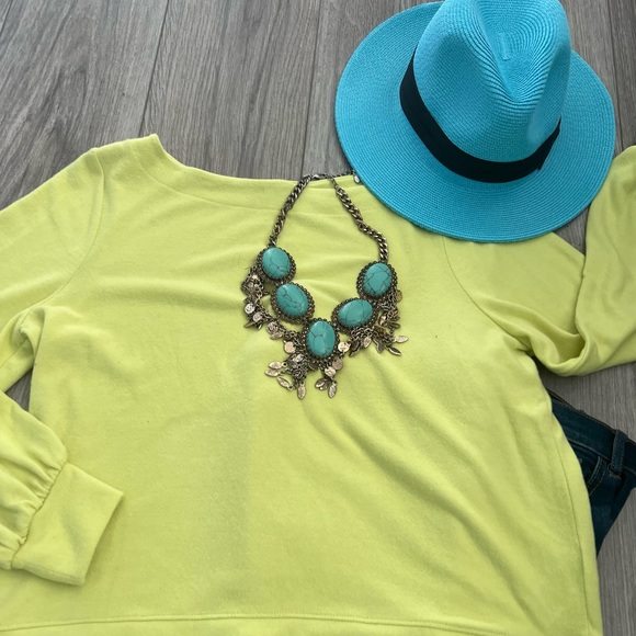 Banana Republic extra soft deep scoop neck boat sweater - Picture 2 of 5